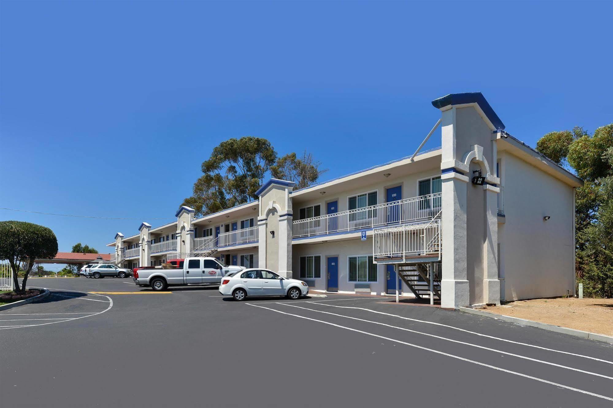 Motel 6-Vista, Ca Exterior foto